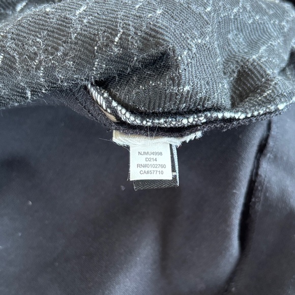 Kate Spade Black and White Patterned Long Sleeve Top - Picture 10 of 13